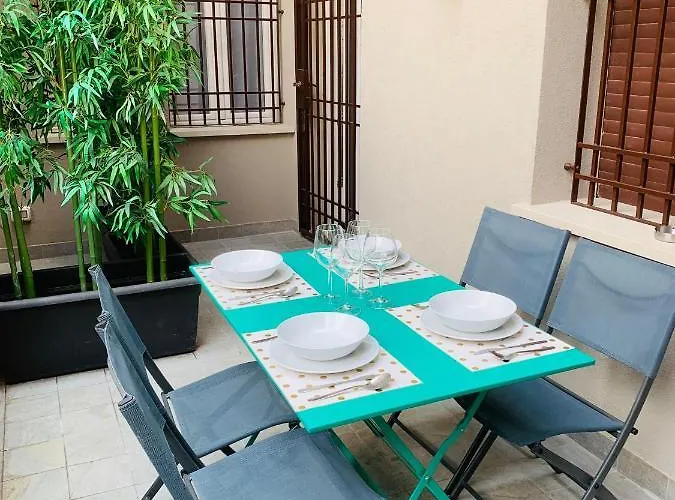 Milanofierapartments * Mediolan